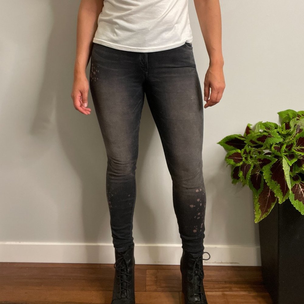 Discontinued Cookie Johnson Wisdom size 26